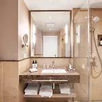 Berggasthof Koenigstuhl 4*