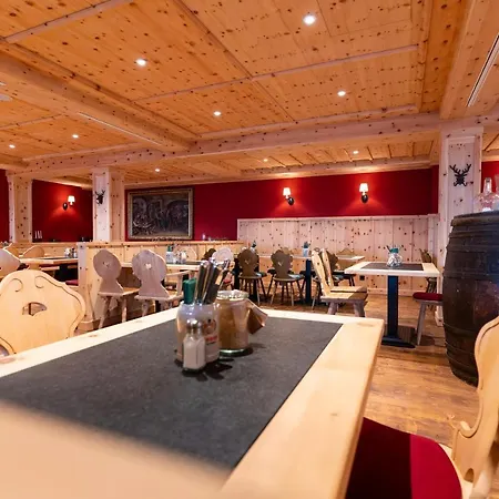 Berggasthof Koenigstuhl 4* 海德堡