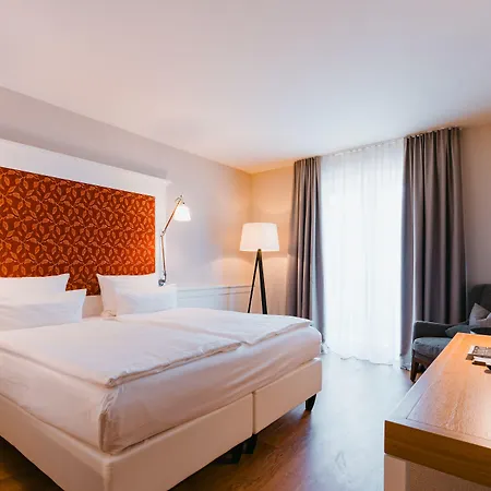 Berggasthof Koenigstuhl Hotell