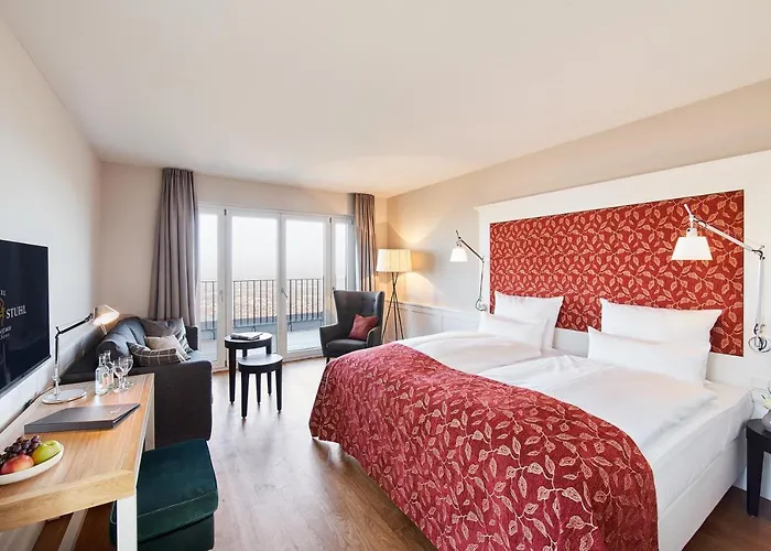 Berggasthof Koenigstuhl Hotel 4*