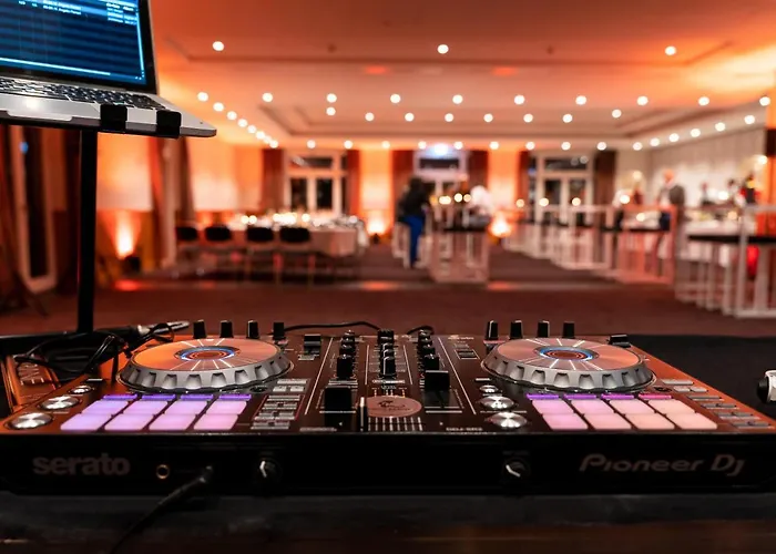 Berggasthof Koenigstuhl Hotel